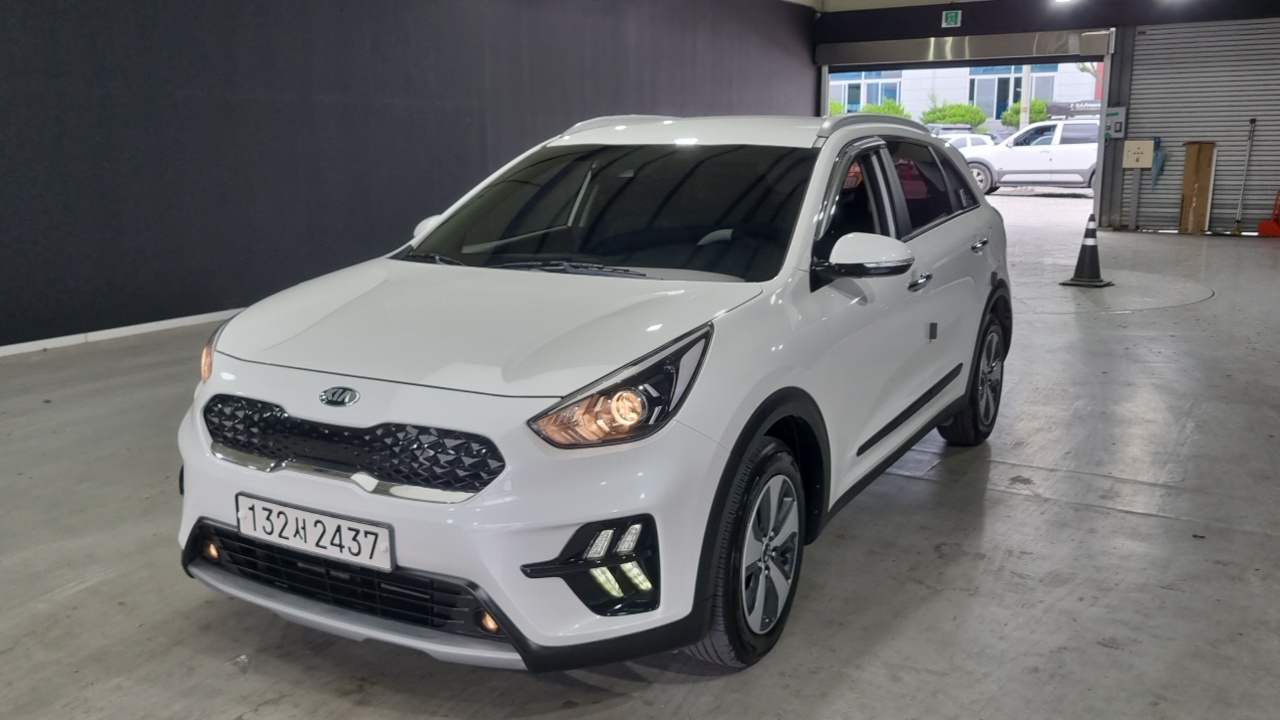 Kia Niro из Кореи Encar