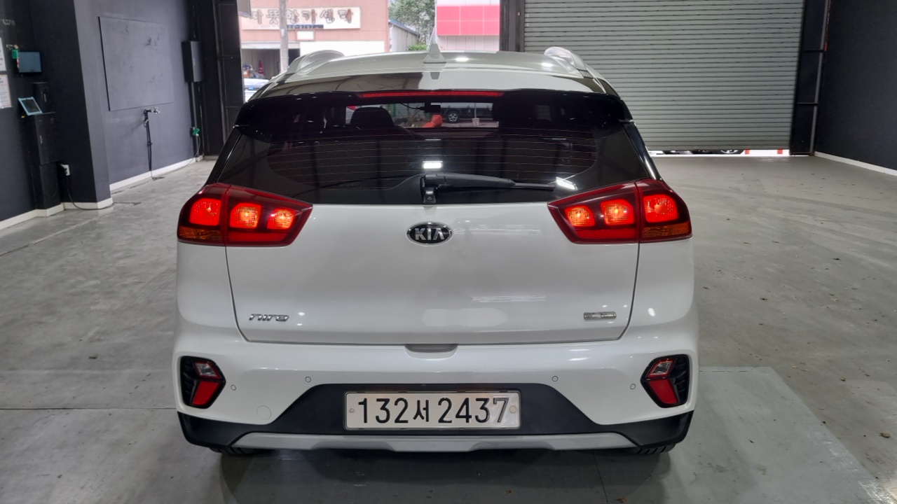 Kia Niro из Кореи Encar