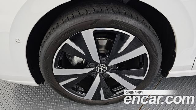 Volkswagen Golf из Кореи Encar