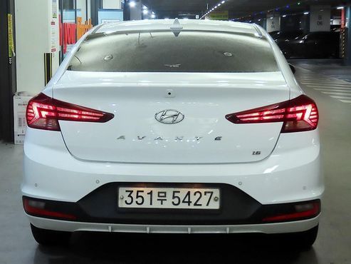 Hyundai AVANTE 1.6 Smart — пробег 129 255 км — фото 5 из 5