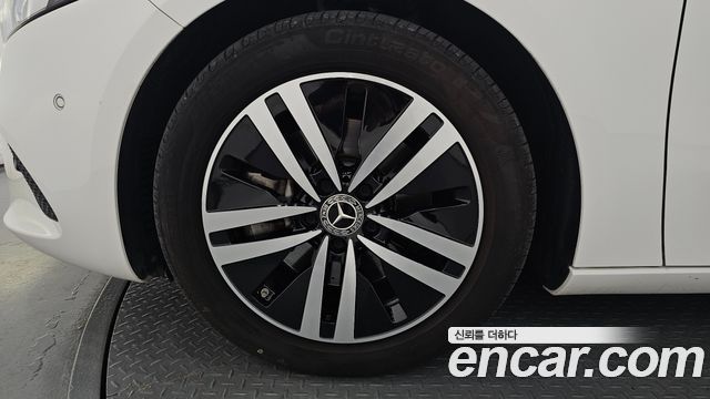 Mercedes-Benz A-Class из Кореи Encar
