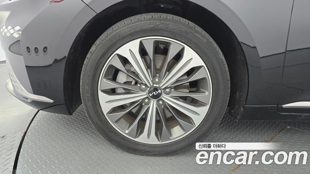 Kia K8 из Кореи Encar
