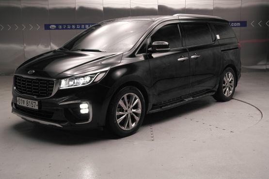 Kia Carnival 9-Seater Prstige — пробег 123 822 км — фото 1 из 5