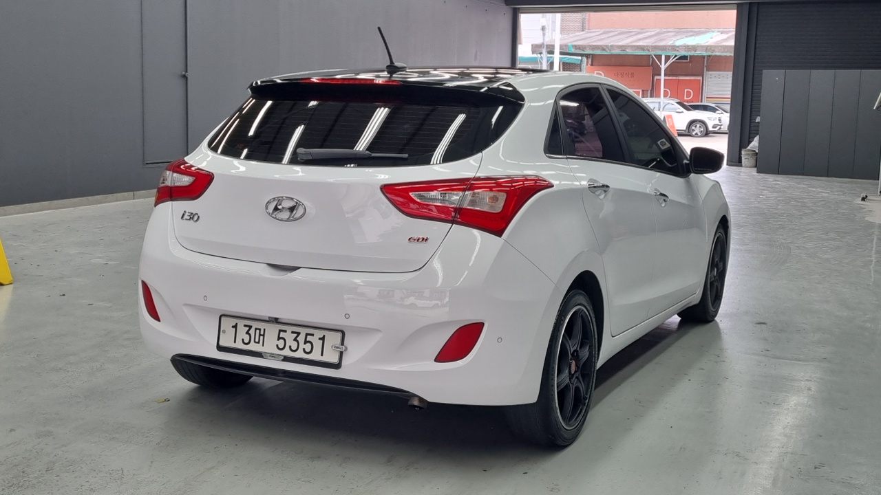 Hyundai i30 из Кореи Encar