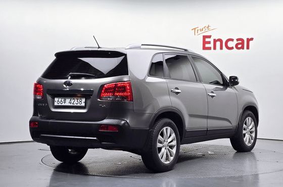Kia Sorento Diesel 2.0 2WD TLX Premium — пробег 137 963 км — фото 2 из 5