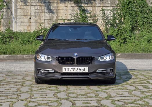 BMW 3-Series 320d Mordern — пробег 213 758 км — фото 4 из 5