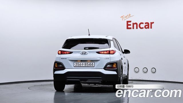 Hyundai Kona из Кореи Encar