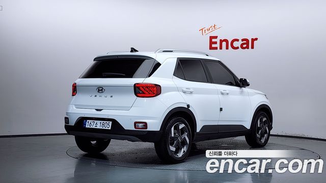 Hyundai Venue из Кореи Encar