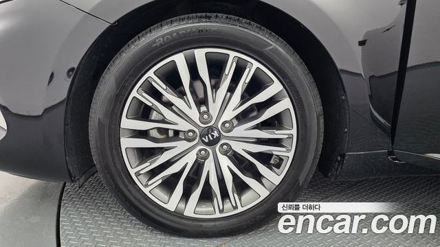 Kia K7 из Кореи Encar