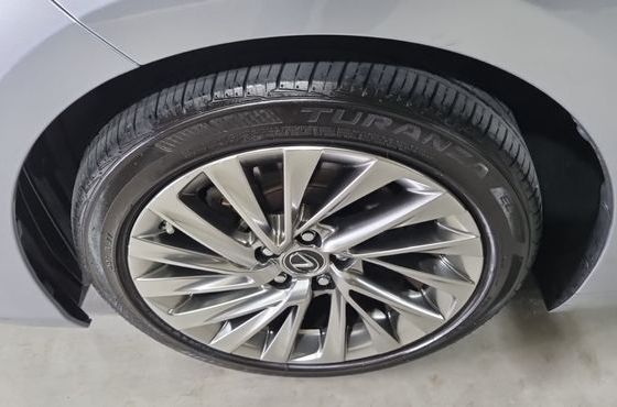 Lexus ES Executive — пробег 45 266 км — фото 5 из 5