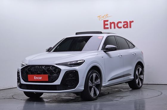 Audi Q5 40 TFSI 콰트로 S Line Sportback — пробег 1 590 км — фото 1 из 5