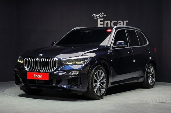 BMW X5 xDrive 30d M Sport — пробег 101 218 км — фото 1 из 5