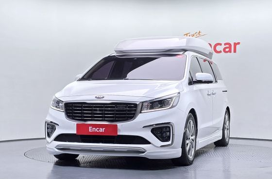 Kia Carnival Gasoline 9-Seater Hi-Limousine Noblesse Special — пробег 100 498 км — фото 3 из 5