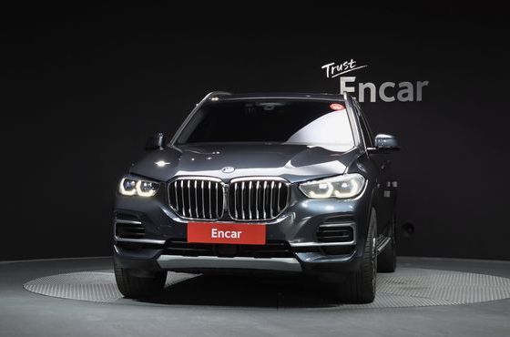 BMW X5 xDrive 45e xLine — пробег 86 216 км — фото 3 из 5
