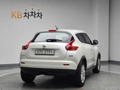 Nissan Juke 1.6 SV F15 — пробег 126 991 км — фото 3 из 5