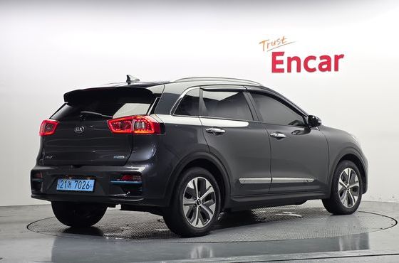 Kia Niro Noblesse — пробег 150 621 км — фото 2 из 5