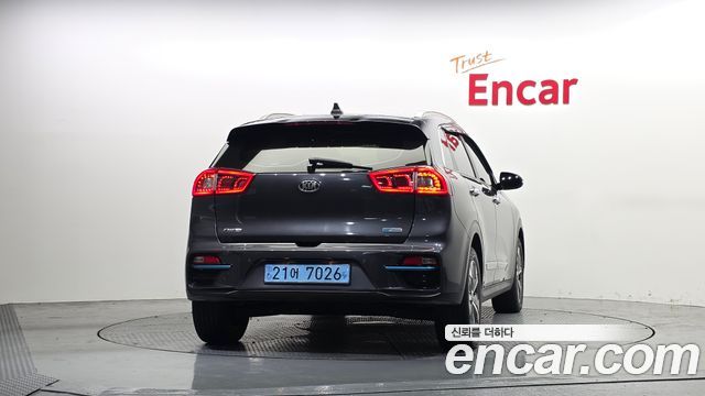Kia Niro Noblesse — пробег 150 621 км — фото 4 из 5