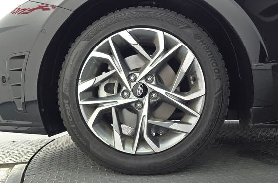 Hyundai Sonata 2.0 Premium Plus — пробег 49 568 км — фото 5 из 5