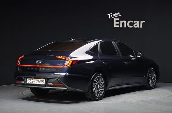 Hyundai Sonata Premium — пробег 139 457 км — фото 2 из 5