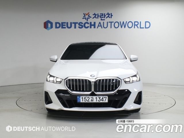 BMW 5-Series 530i xDrive M Sport — пробег 11 539 км — фото 3 из 5