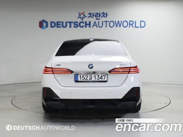BMW 5-Series 530i xDrive M Sport — пробег 11 539 км — фото 4 из 5