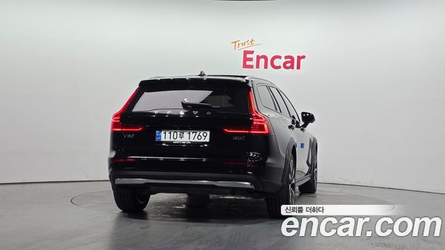 Volvo V60 из Кореи Encar