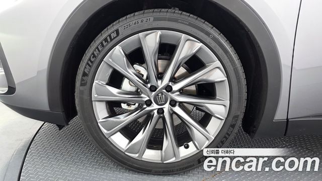 Toyota Crown из Кореи Encar