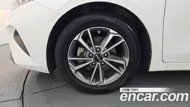 Kia K3 из Кореи Encar