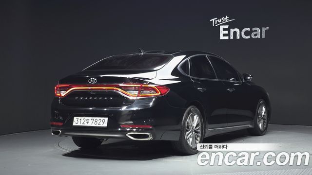 Hyundai Grandeur из Кореи Encar