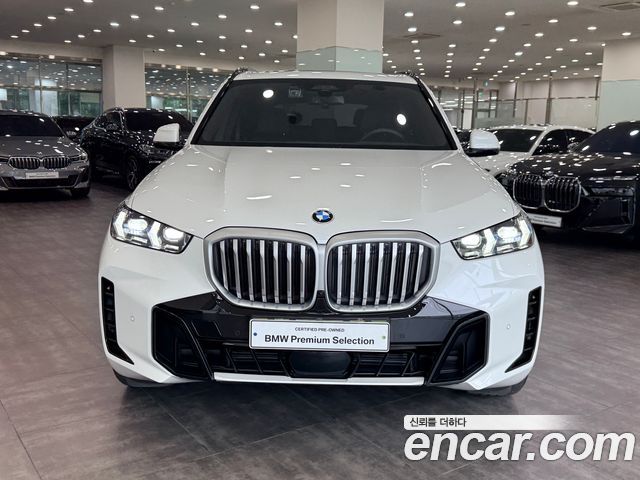 BMW X5 xDrive 40i M Sport — пробег 9 270 км — фото 3 из 5