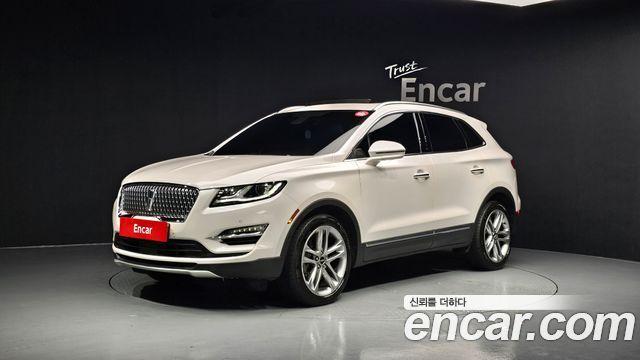 Lincoln MKC 2.0 AWD — пробег 77 736 км — фото 1 из 5