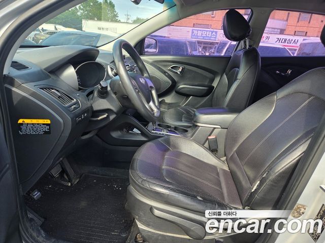 Hyundai Tucson Diesel 4WD X20 Luxury — пробег 166 053 км — фото 3 из 5