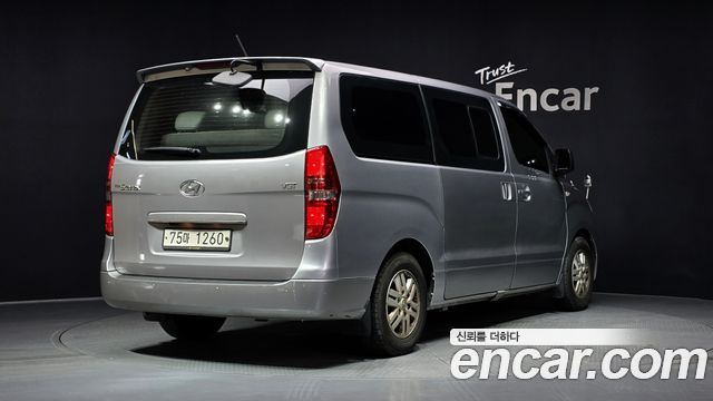 Hyundai Starex из Кореи Encar