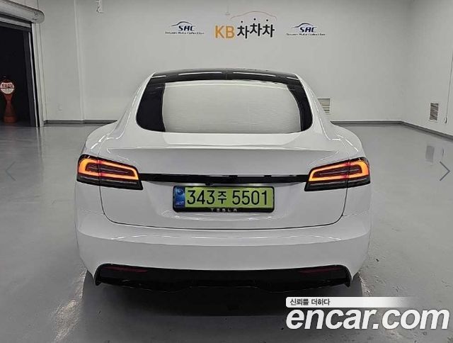 Tesla Model S из Кореи Encar