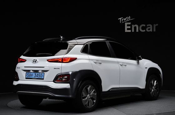 Hyundai Kona Premium — пробег 118 771 км — фото 2 из 5