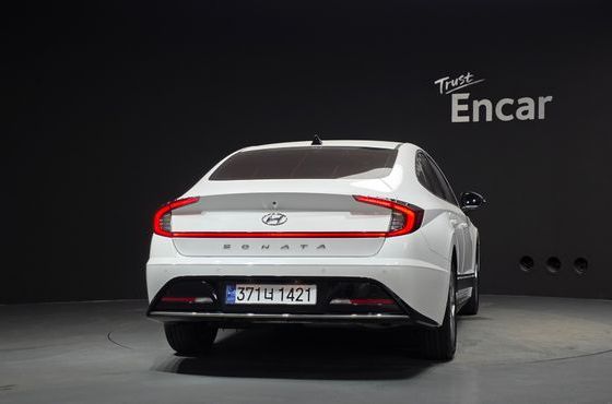 Hyundai Sonata 2.0 Premium Plus — пробег 29 673 км — фото 4 из 5