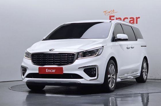 Kia Carnival 9-seater Noblesse — пробег 128 899 км — фото 1 из 5