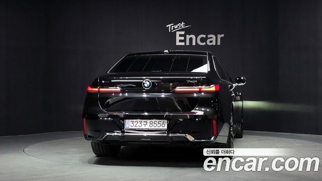 BMW 7-Series из Кореи Encar