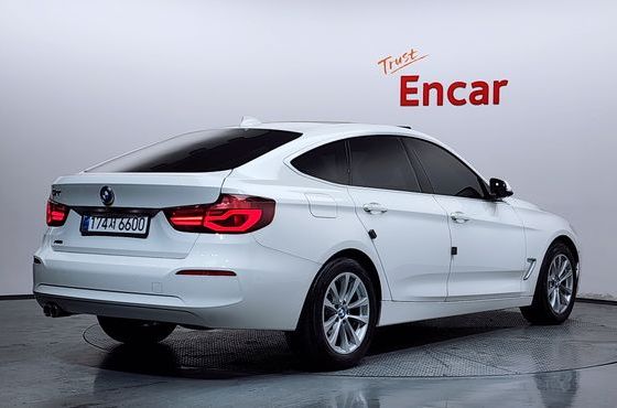 BMW Gran Turismo GT 320d xDrive Premium — пробег 92 030 км — фото 2 из 5