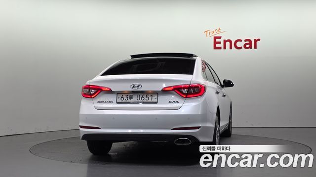 Hyundai Sonata 2.0 Premium — пробег 128 597 км — фото 4 из 5
