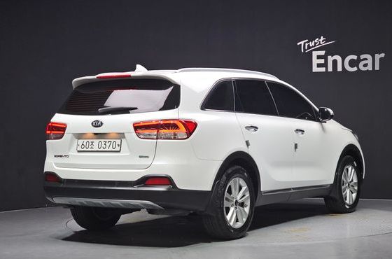 Kia Sorento Diesel 2.0 2WD Prestige — пробег 124 566 км — фото 2 из 5