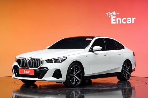 BMW 5-Series 530i xDrive M Sport — пробег 21 412 км — фото 1 из 5