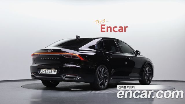 Hyundai Grandeur из Кореи Encar