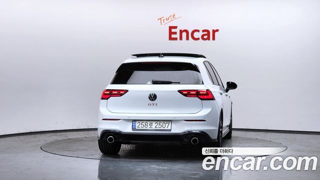 Volkswagen Golf из Кореи Encar