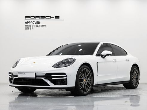 Porsche Panamera 2.9 AWD Platinum Edition — пробег 20 970 км — фото 1 из 5
