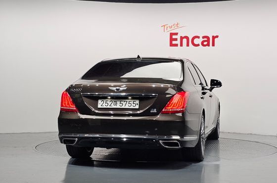 Genesis EQ900 3.8 GDI AWD Premium Luxury — пробег 268 391 км — фото 4 из 5