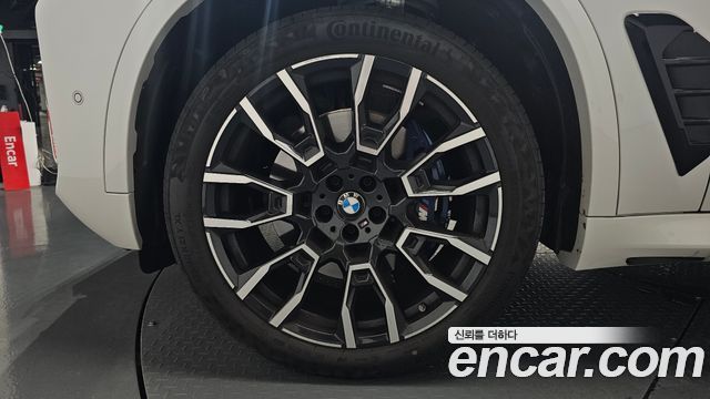 BMW X5 xDrive 40i M Sport — пробег 2 666 км — фото 5 из 5