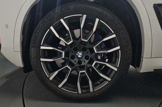 BMW X5 xDrive 40i M Sport — пробег 2 666 км — фото 5 из 5