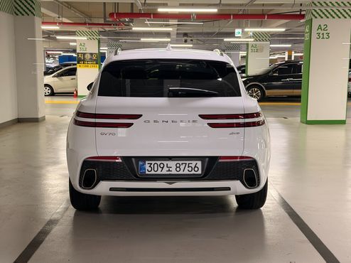 Genesis GV70 2.5T Gasoline AWD — пробег 38 384 км — фото 4 из 5