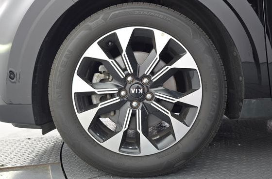 Kia Carnival Gasoline 7-Seater Signature — пробег 82 912 км — фото 5 из 5